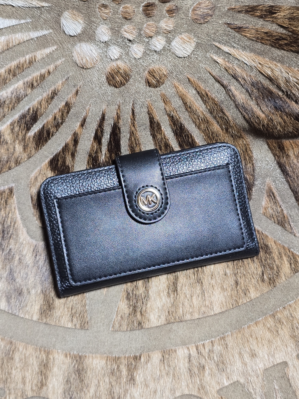 NWOT Michael Kors Black Pebble Leather Continental Wallet